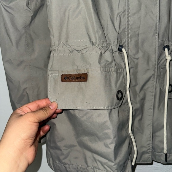 Columbia Lightweight Hooded Jacket/ Rain Jacket Ladies - Picture 3 of 7